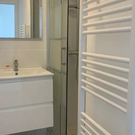 20m De La Avec Parking - Cap D'agde - Fr-1-607-71 Appartement